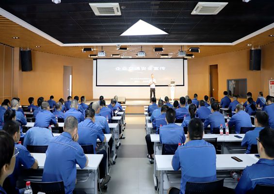 ͩ���н�������߽�PG�齫���˹ɷݿ�չ��ͨ�徲����